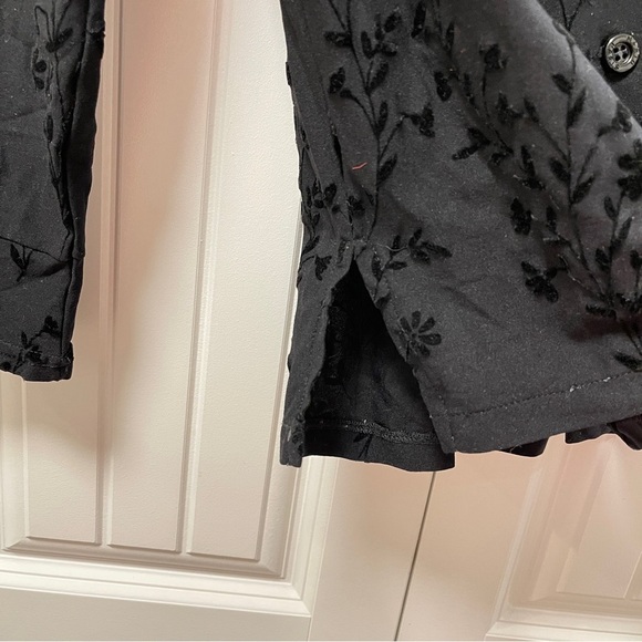 Vintage Mario & Gena Paris Velvet Floral Button-Up Black - Picture 7 of 12